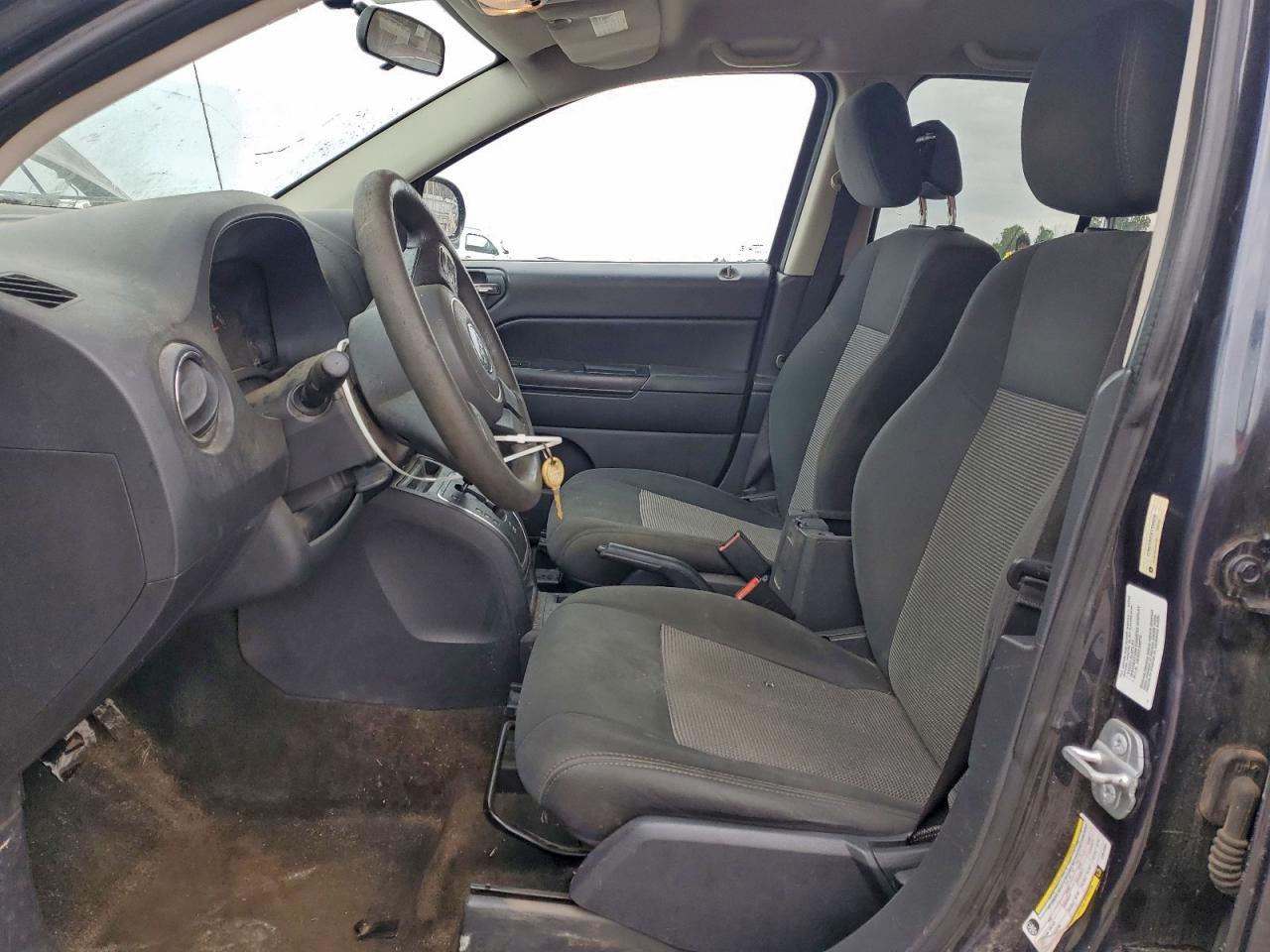 2014 Jeep Compass Sport - Image 7