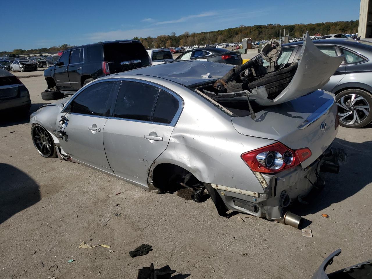 2013 Infiniti G37 - Image 2