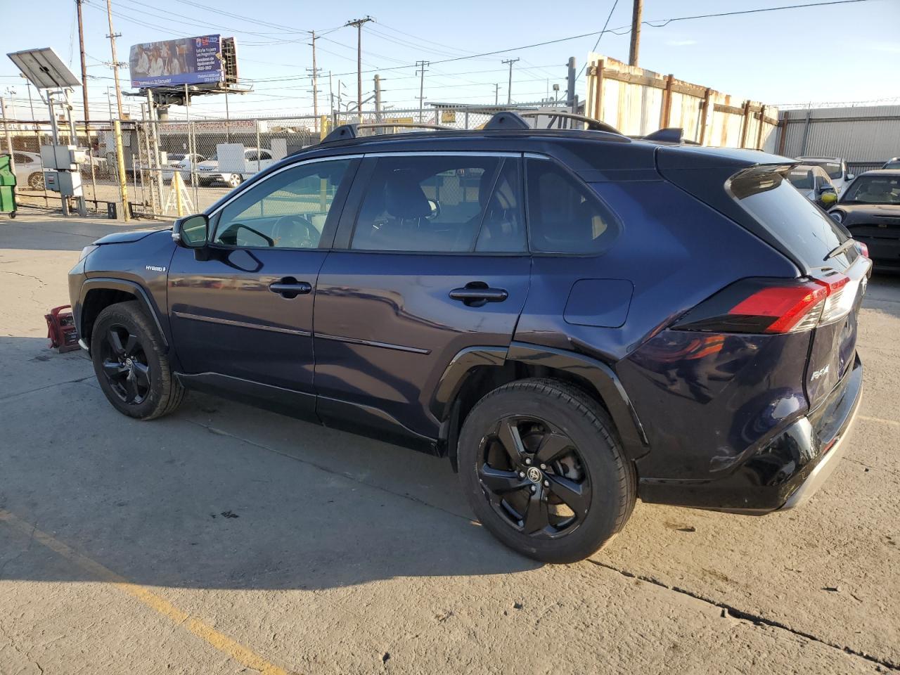 2020 Toyota Rav4 Xse - Фото 2
