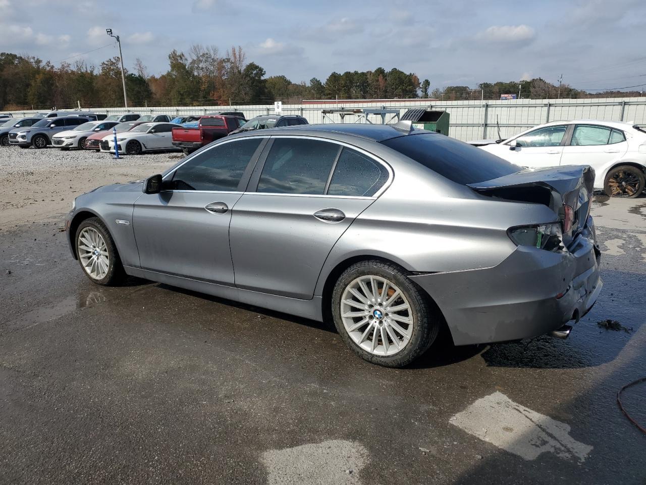 2012 BMW 535 I - Image 2