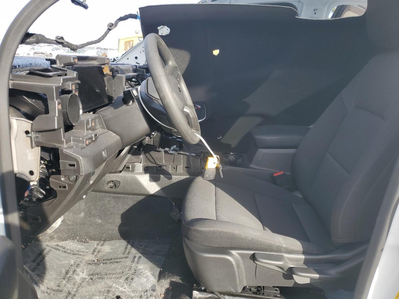 2024 Chevrolet Colorado Trail Boss - Image 7