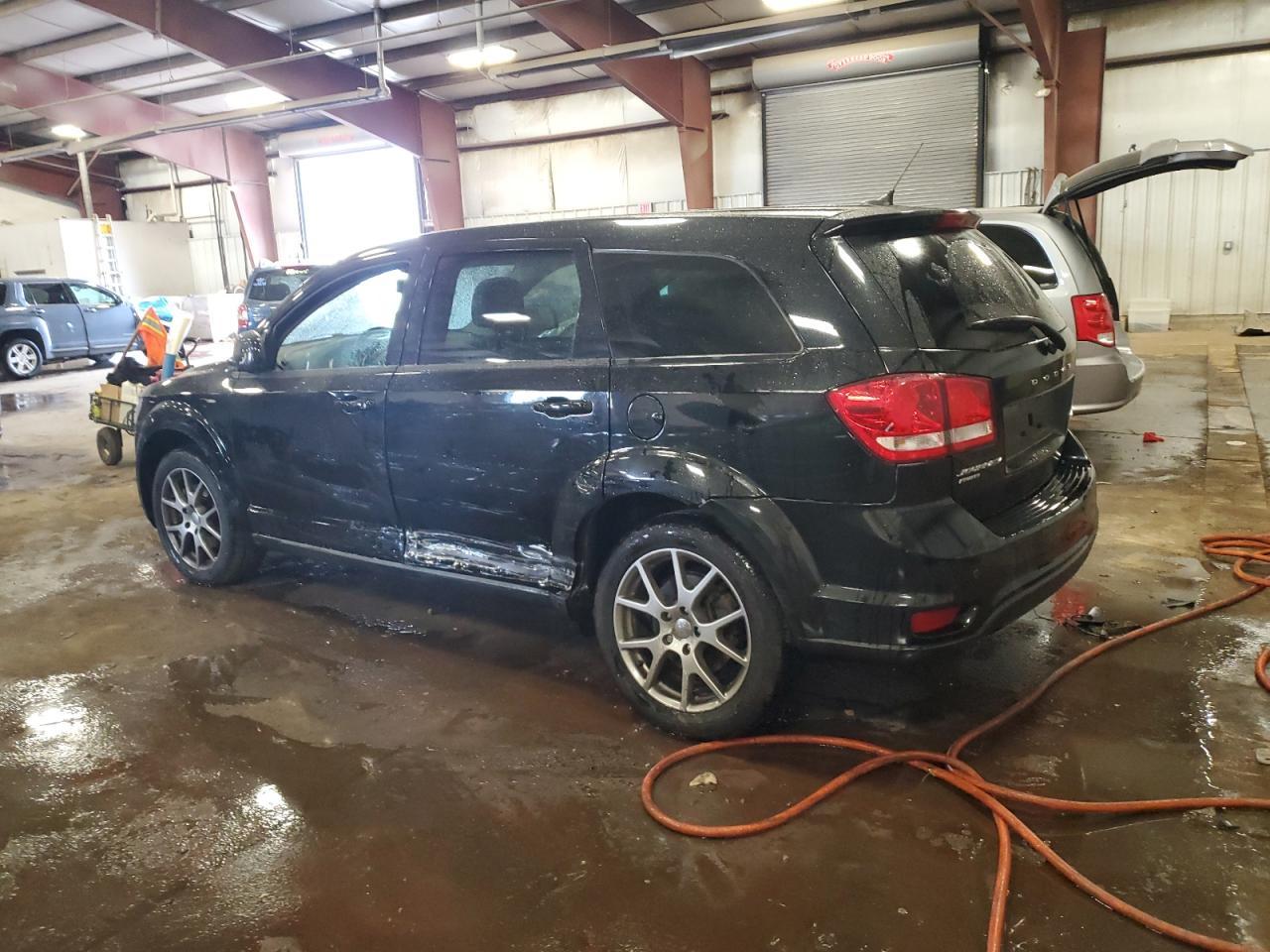 2015 Dodge Journey R - Image 2