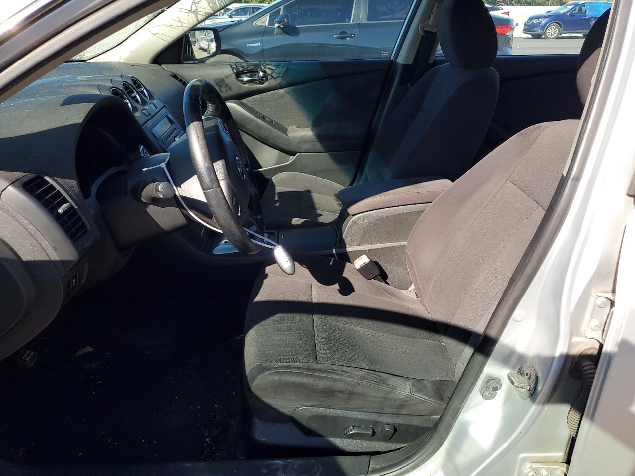 2012 Nissan Altima Base - Image 7