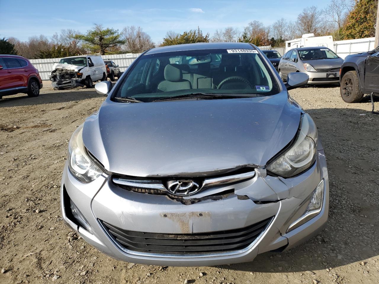 2015 Hyundai Elantra Se - Фото 5