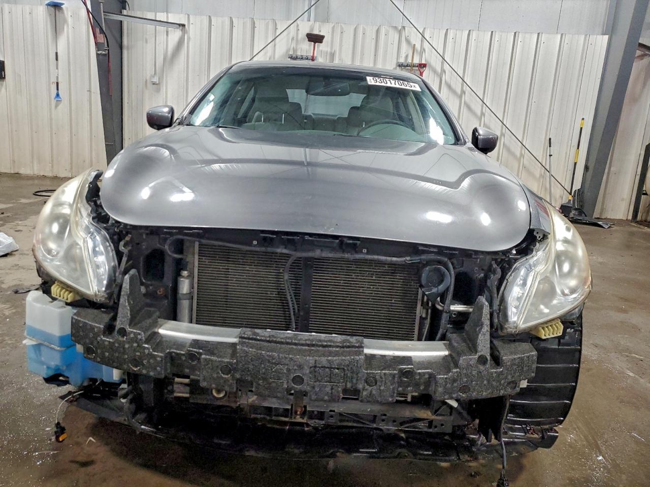 2013 Infiniti G37 - Image 5