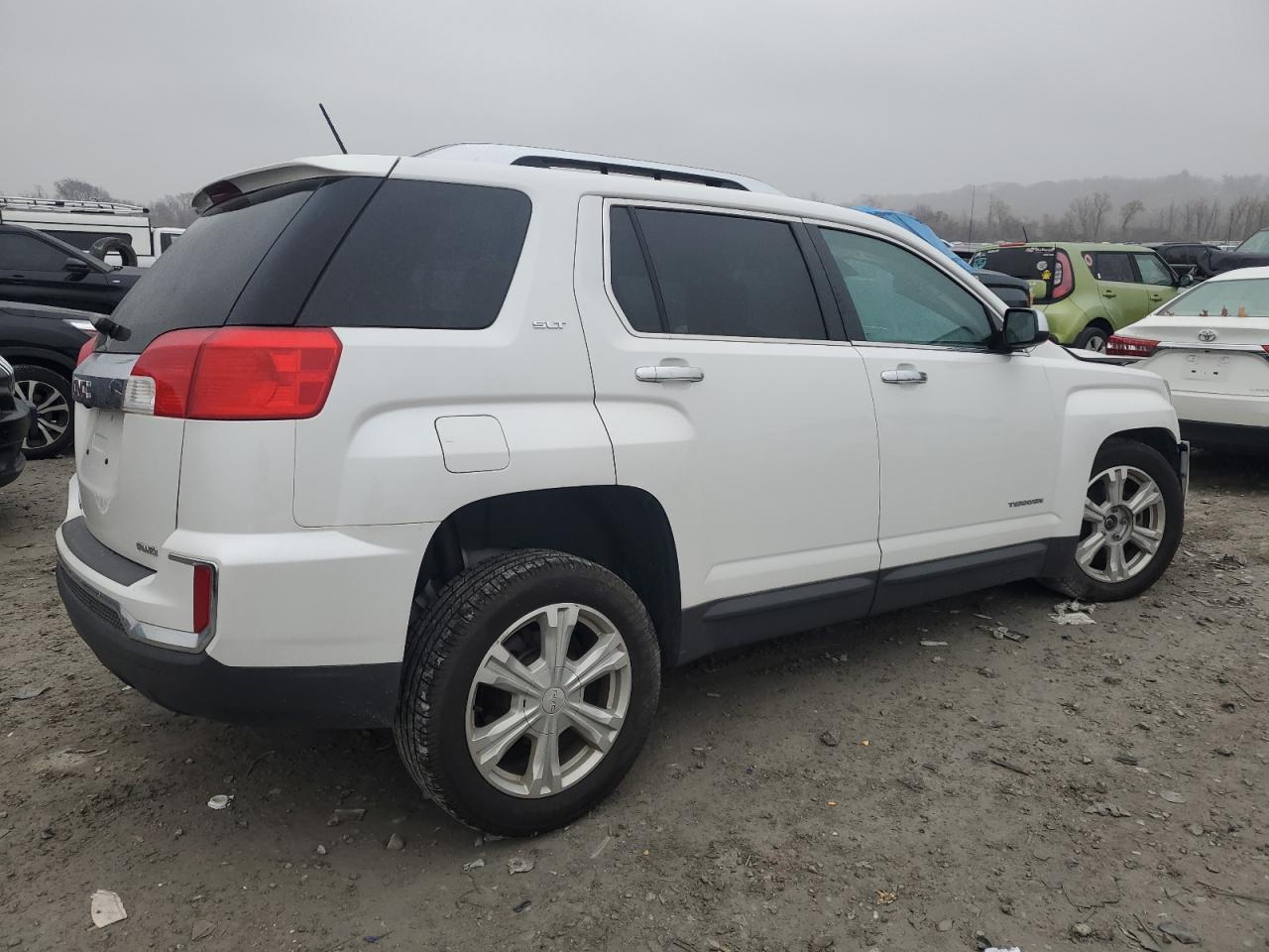 2016 GMC Terrain Slt - Image 3