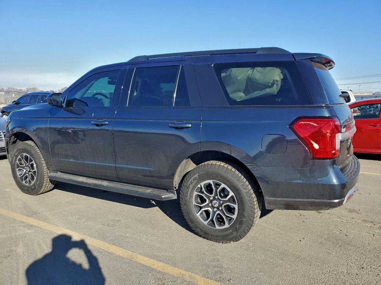 2024 Ford Expedition Xlt - Фото 2