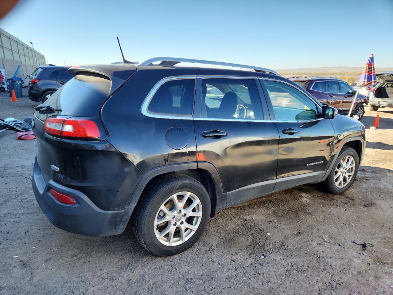 2017 Jeep Cherokee Latitude - Фото 3