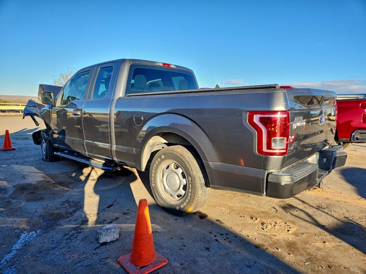 2016 Ford F150 Super Cab - Image 2