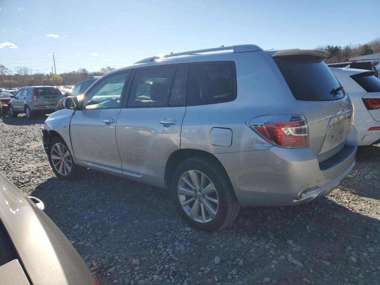 2010 Toyota Highlander Hybrid Limited - Image 2