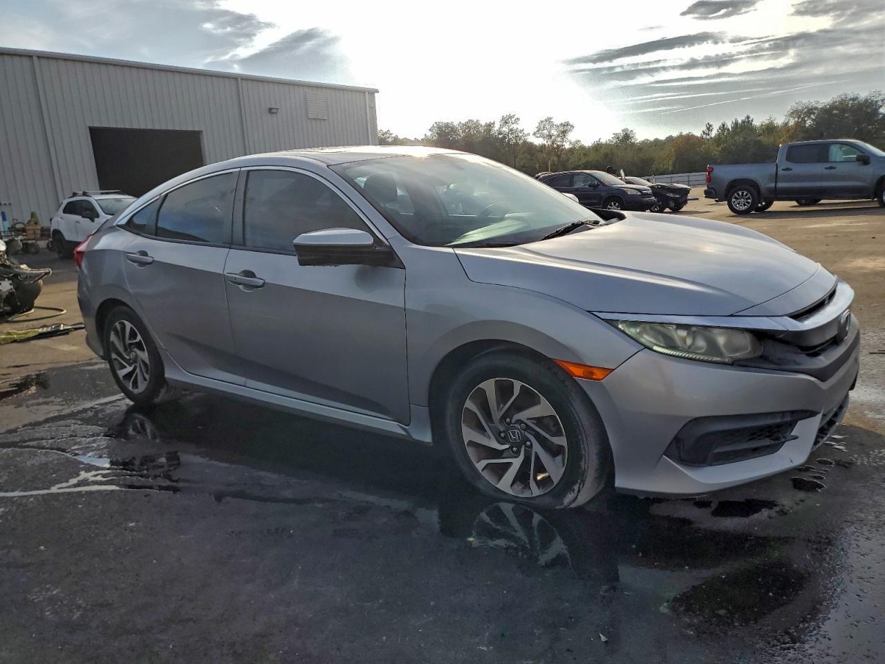 2016 Honda Civic Ex - Фото 4