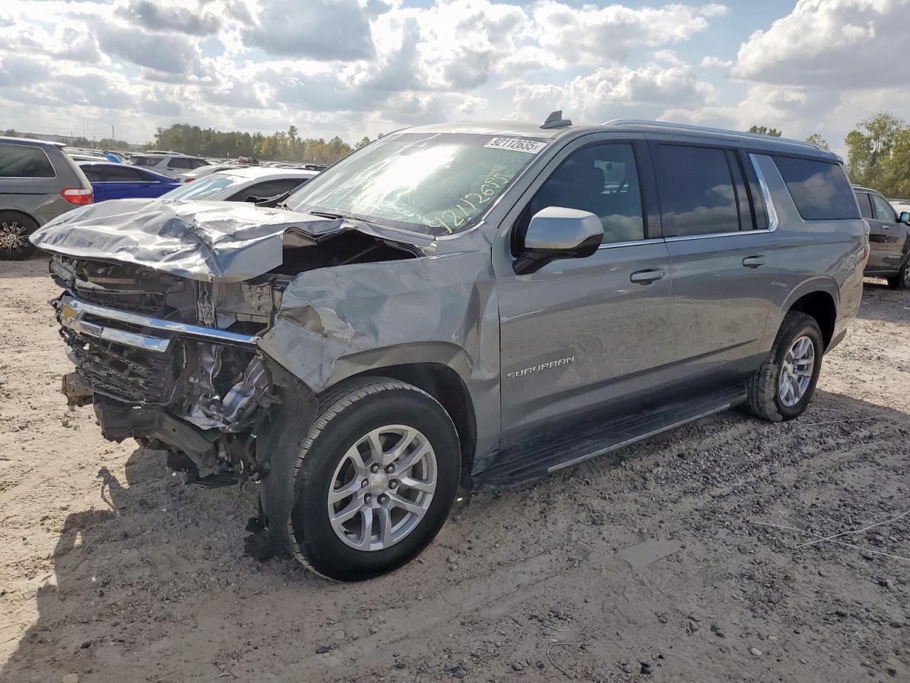 2023 Chevrolet Suburban C1500 Lt
