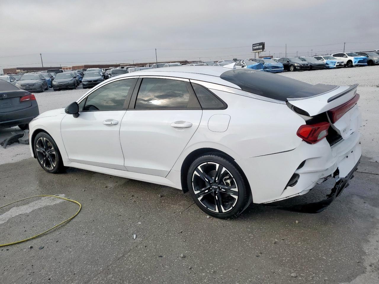 2023 Kia K5 Gt-Line - Image 2