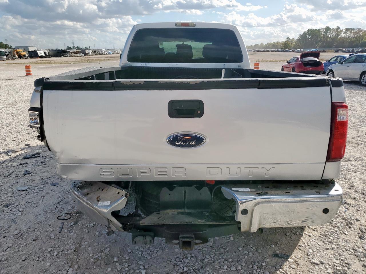 2015 Ford F350 Super Duty - Фото 6