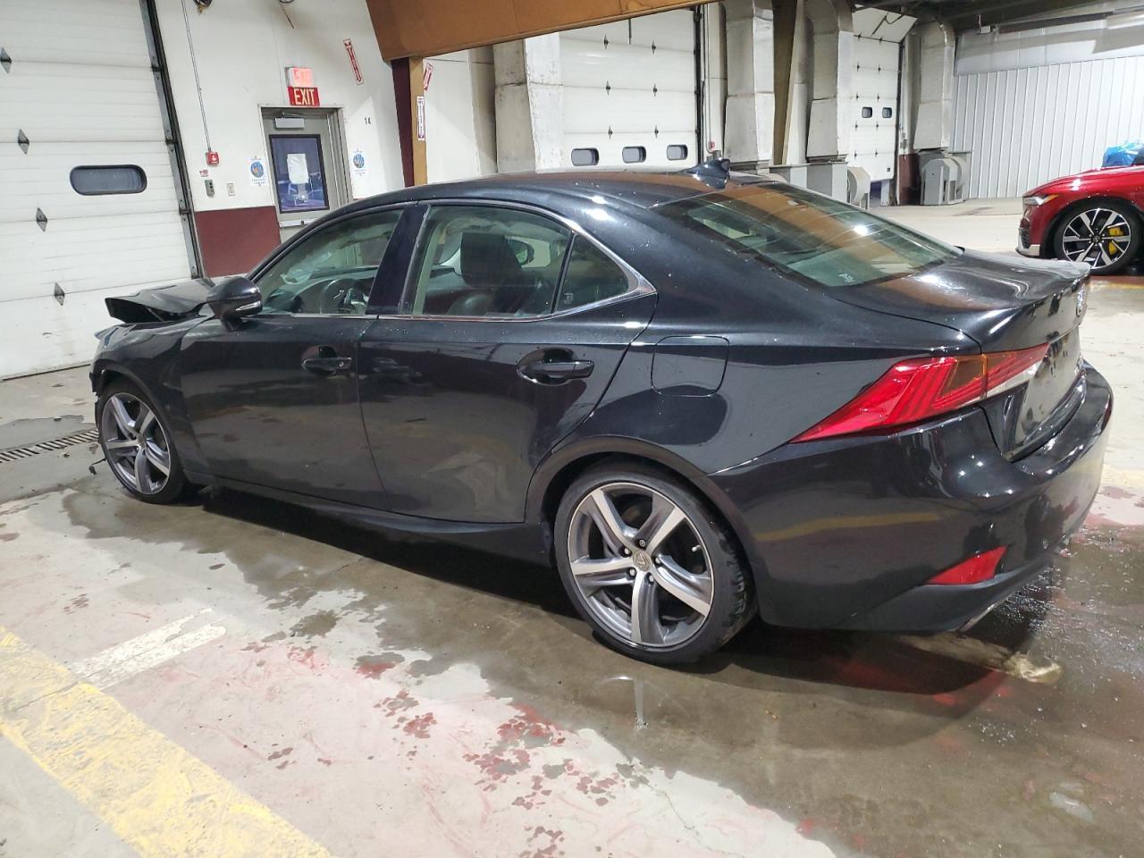2017 Lexus Is 300 - Фото 2