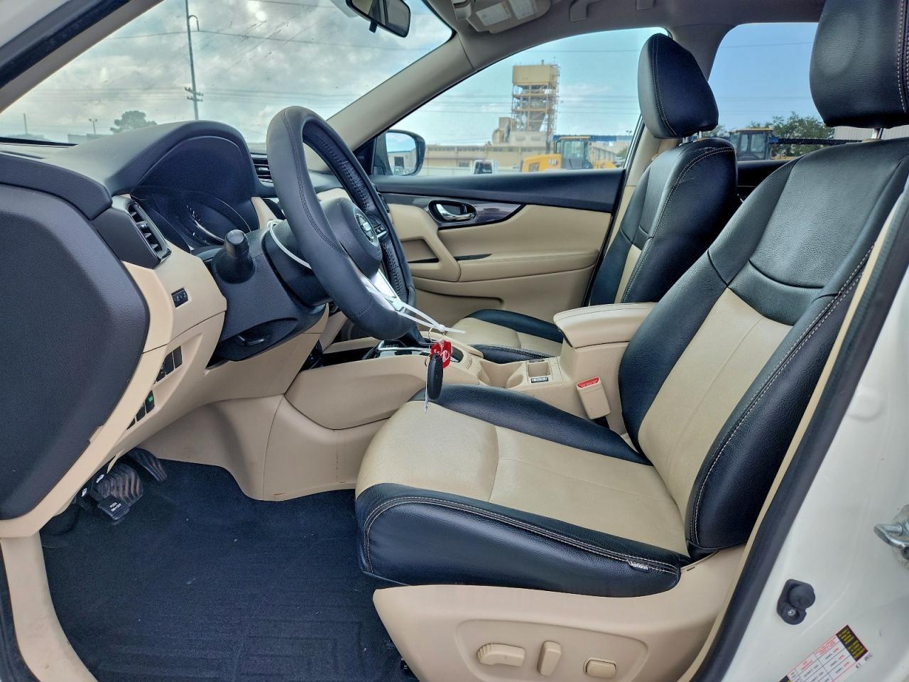 2017 Nissan Rogue S - Image 7