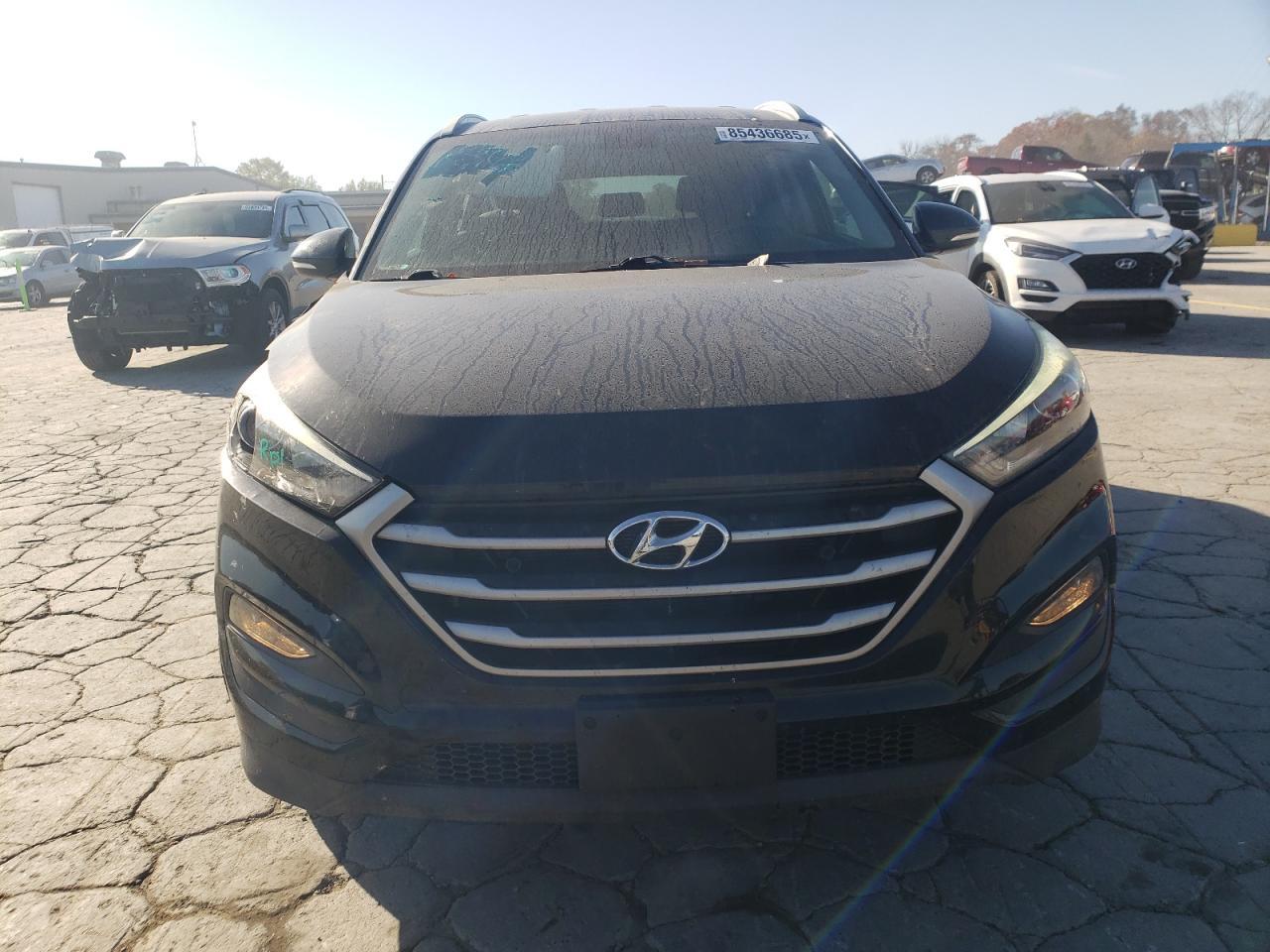 2017 Hyundai Tucson Limited - Image 5