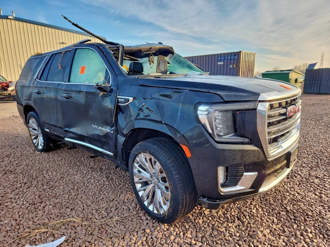 2021 GMC Yukon Slt - Image 4