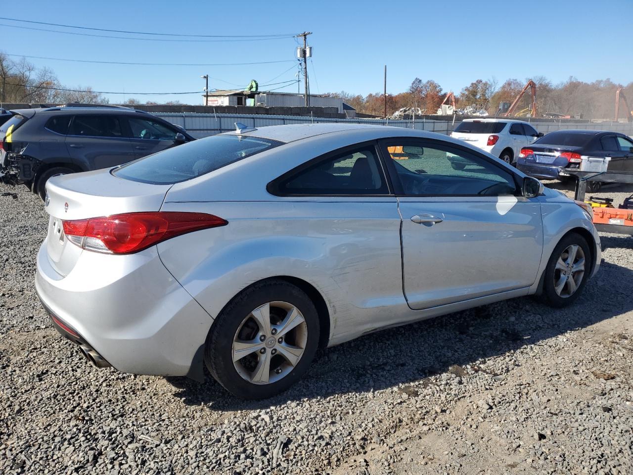 2013 Hyundai Elantra Coupe Gs - Фото 3