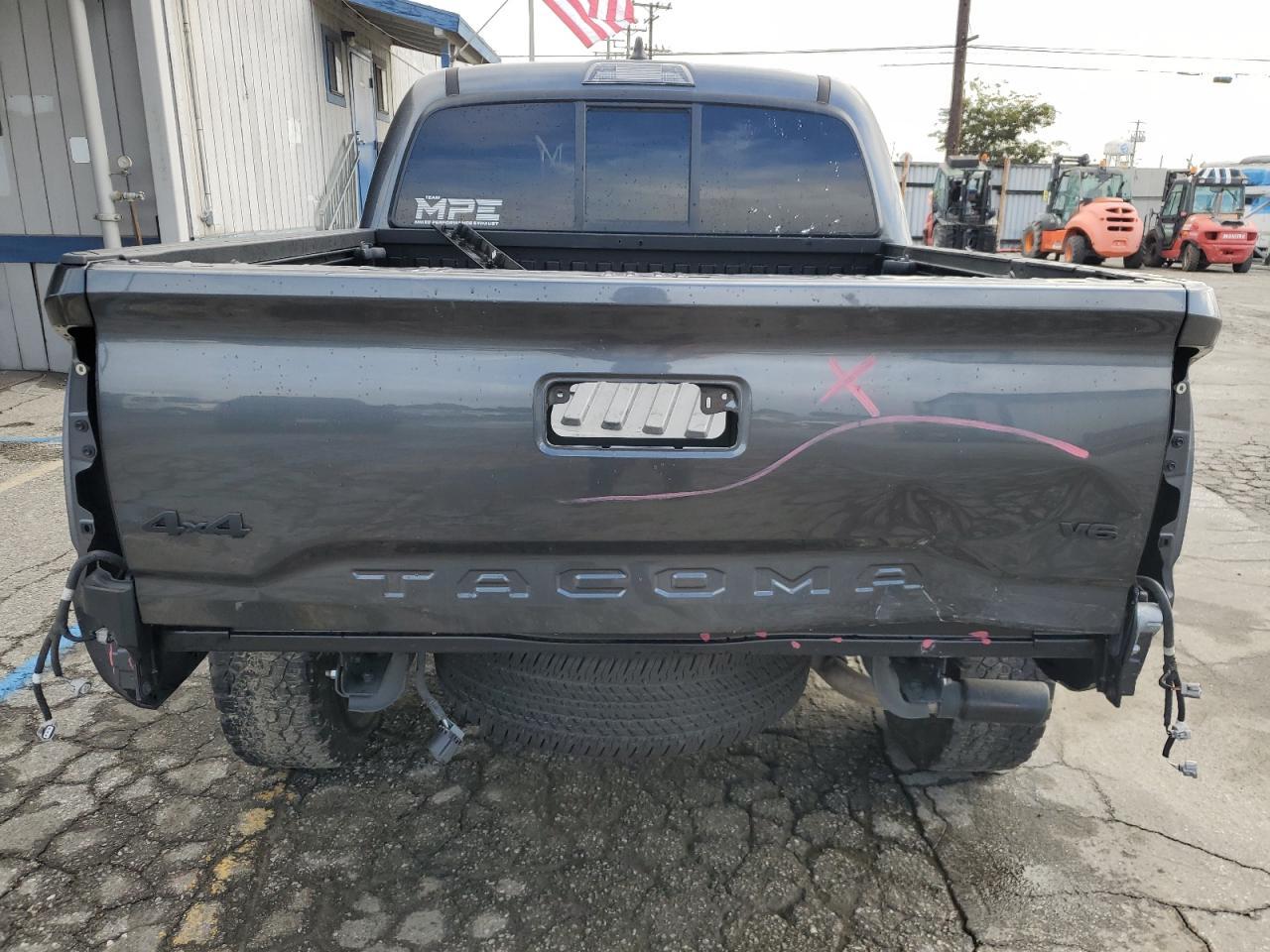 2023 Toyota Tacoma Double Cab - Фото 6