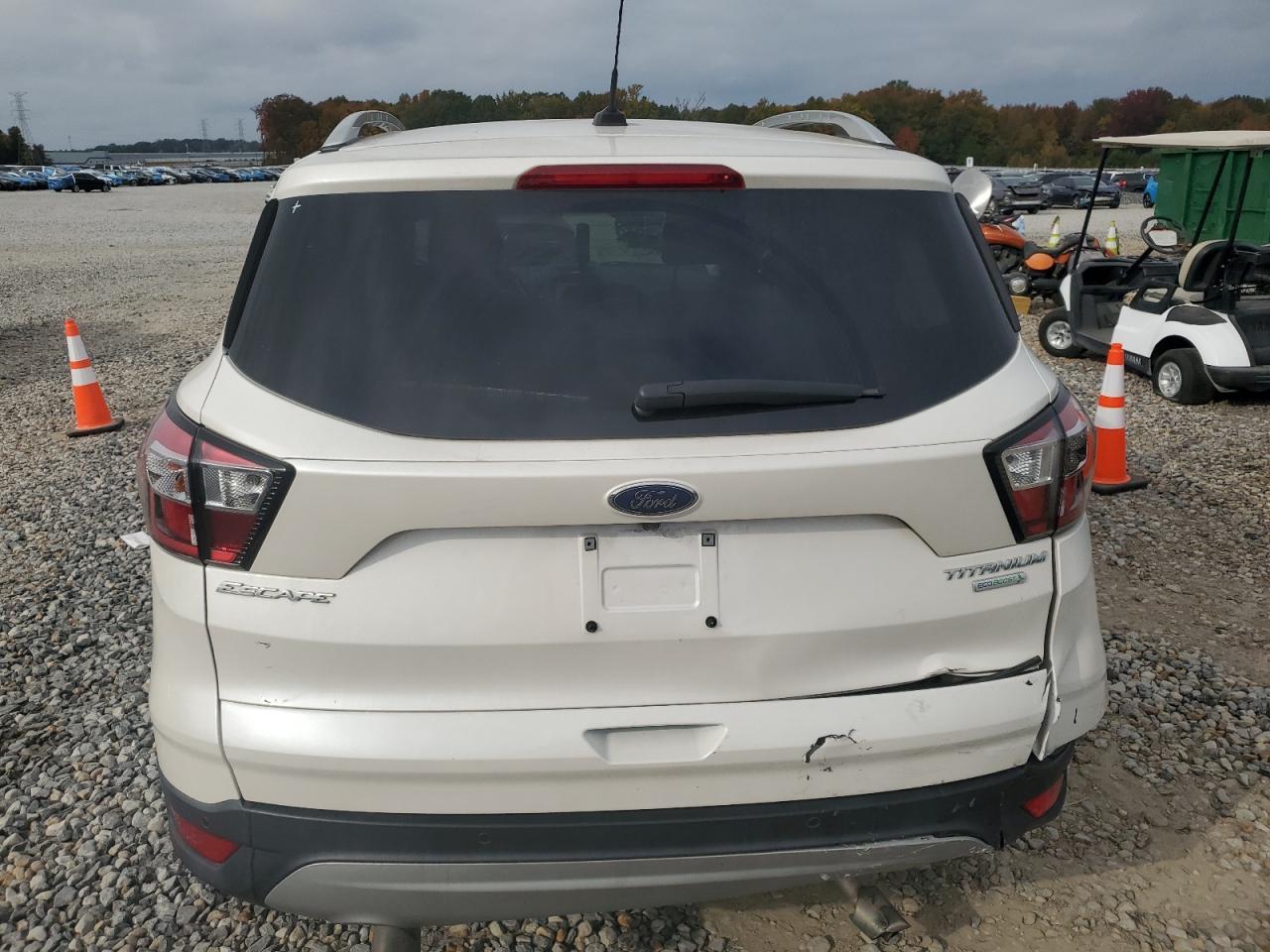 2017 Ford Escape Titanium - Image 6
