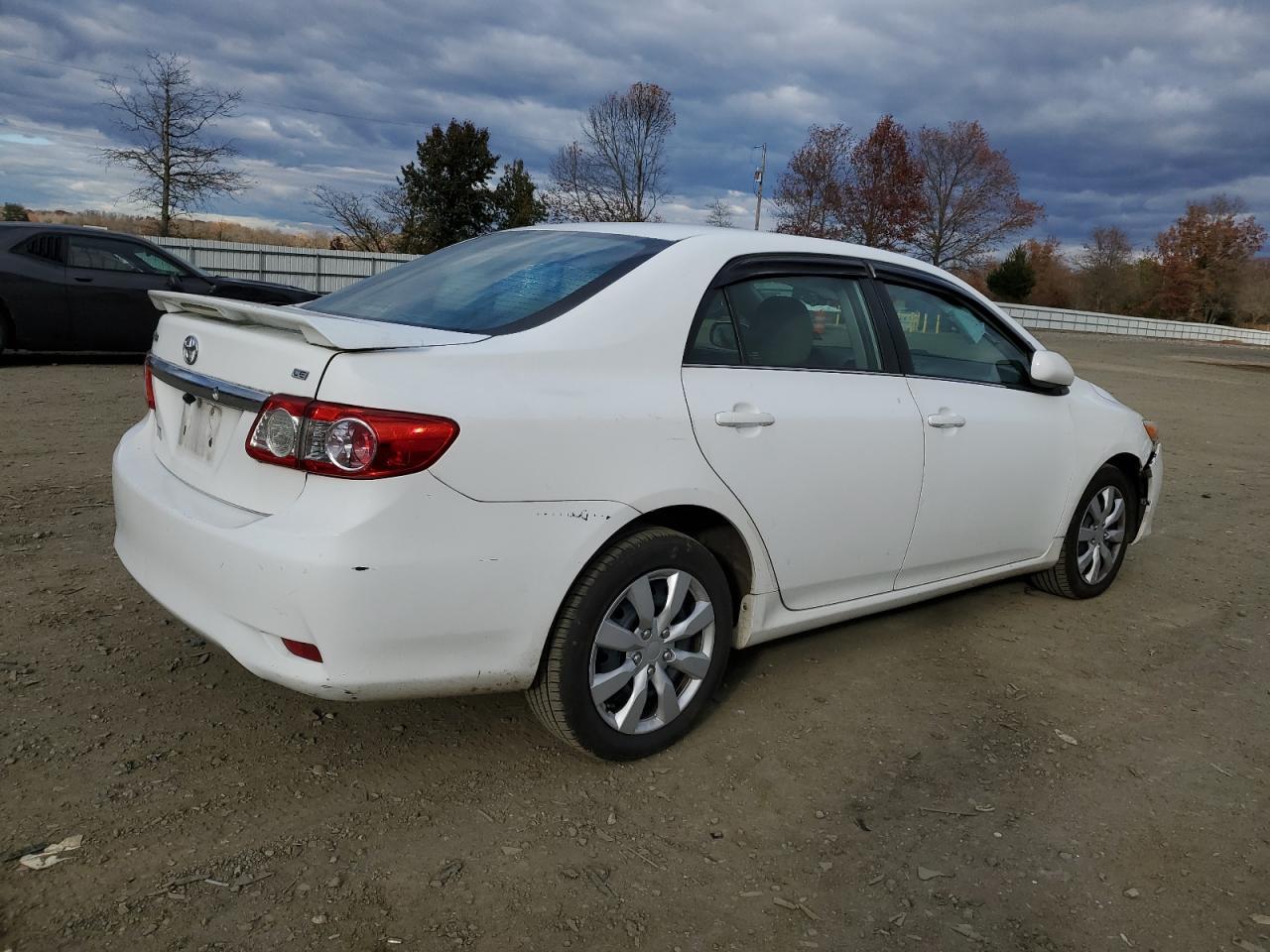 2013 Toyota Corolla Base - Фото 3