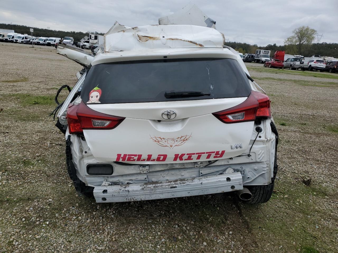 2018 Toyota Corolla Im - Image 6