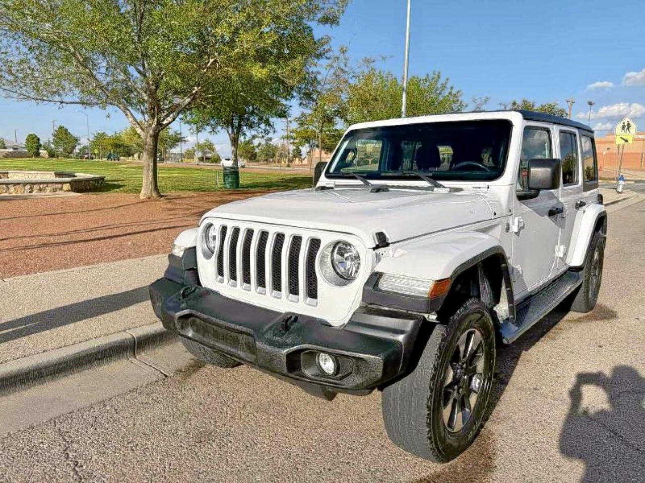 2020 Jeep Wrangler Unlimited Sahara - Фото 2