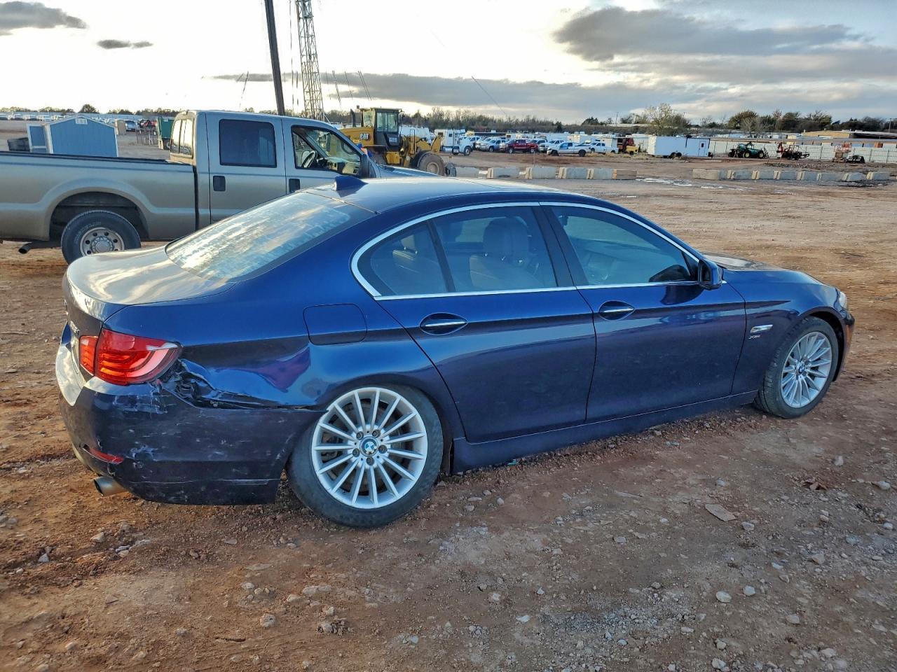 2012 BMW 535 Xi - Фото 3