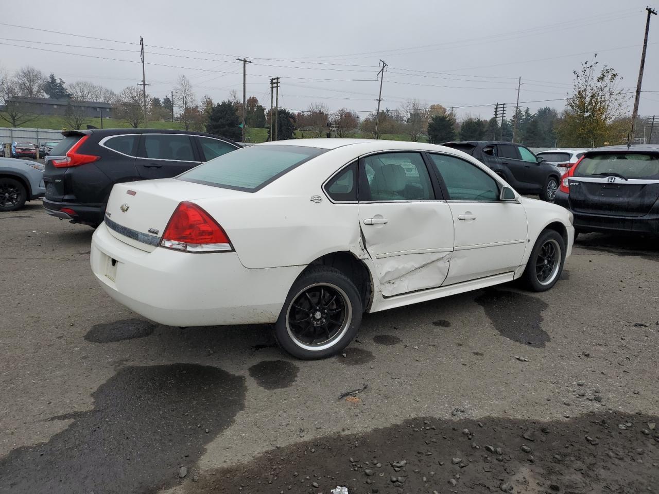 2009 Chevrolet Impala Lt - Image 3