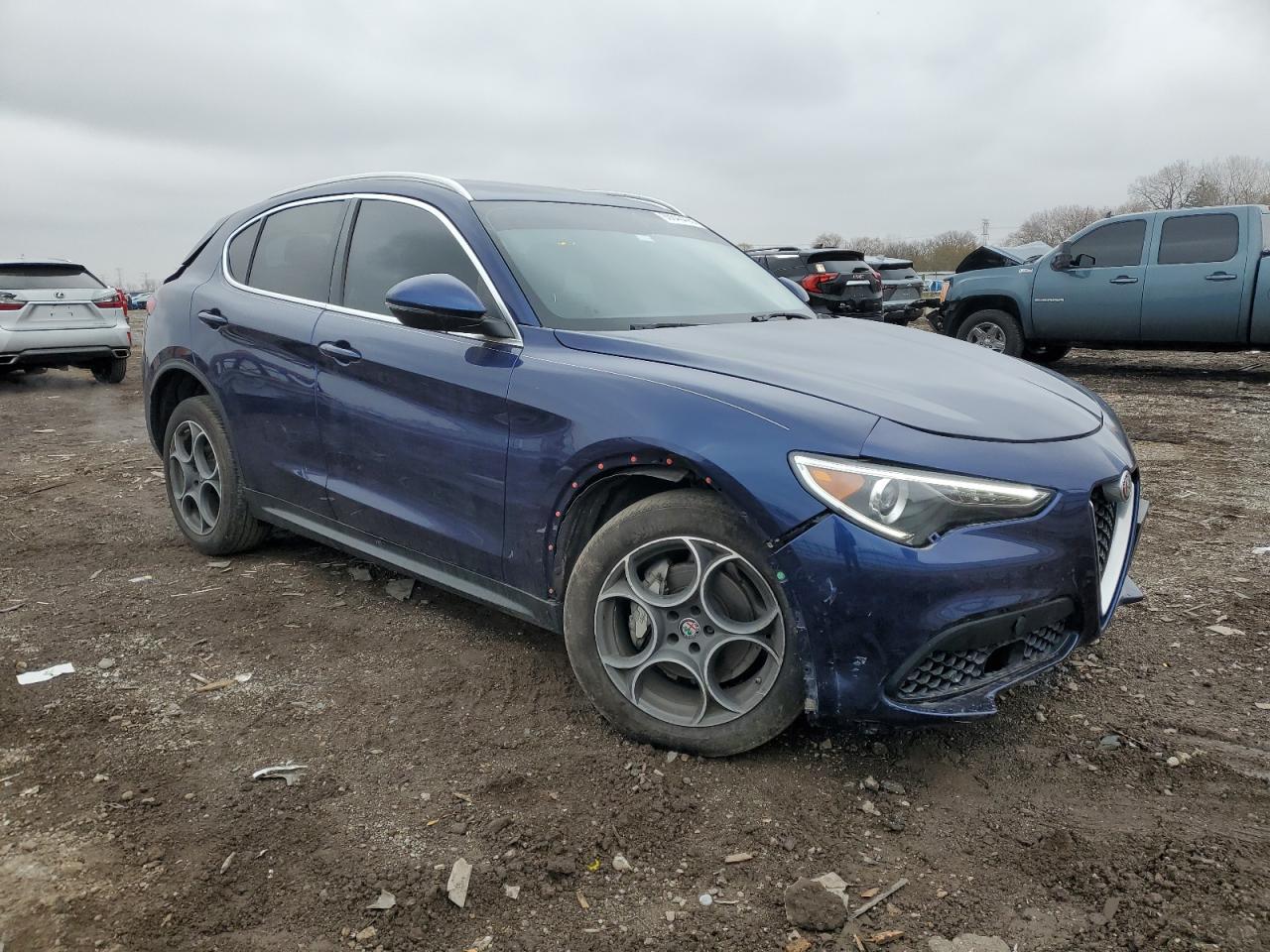 2018 Alfa Romeo Stelvio - Image 4