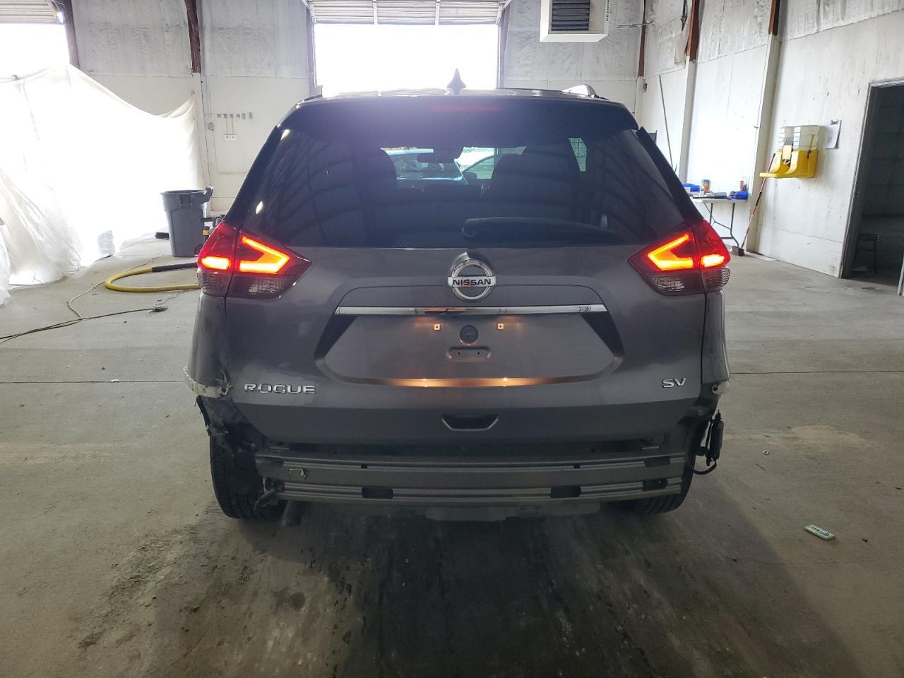 2019 Nissan Rogue S - Фото 6