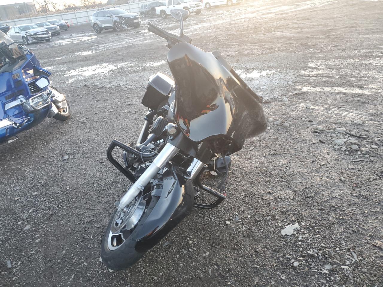 2012 Harley-Davidson Flhx Street Glide - Image 2