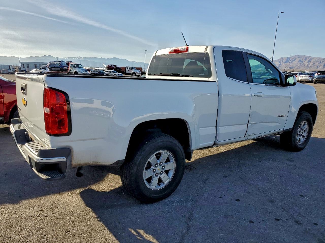 2019 Chevrolet Colorado - Фото 3