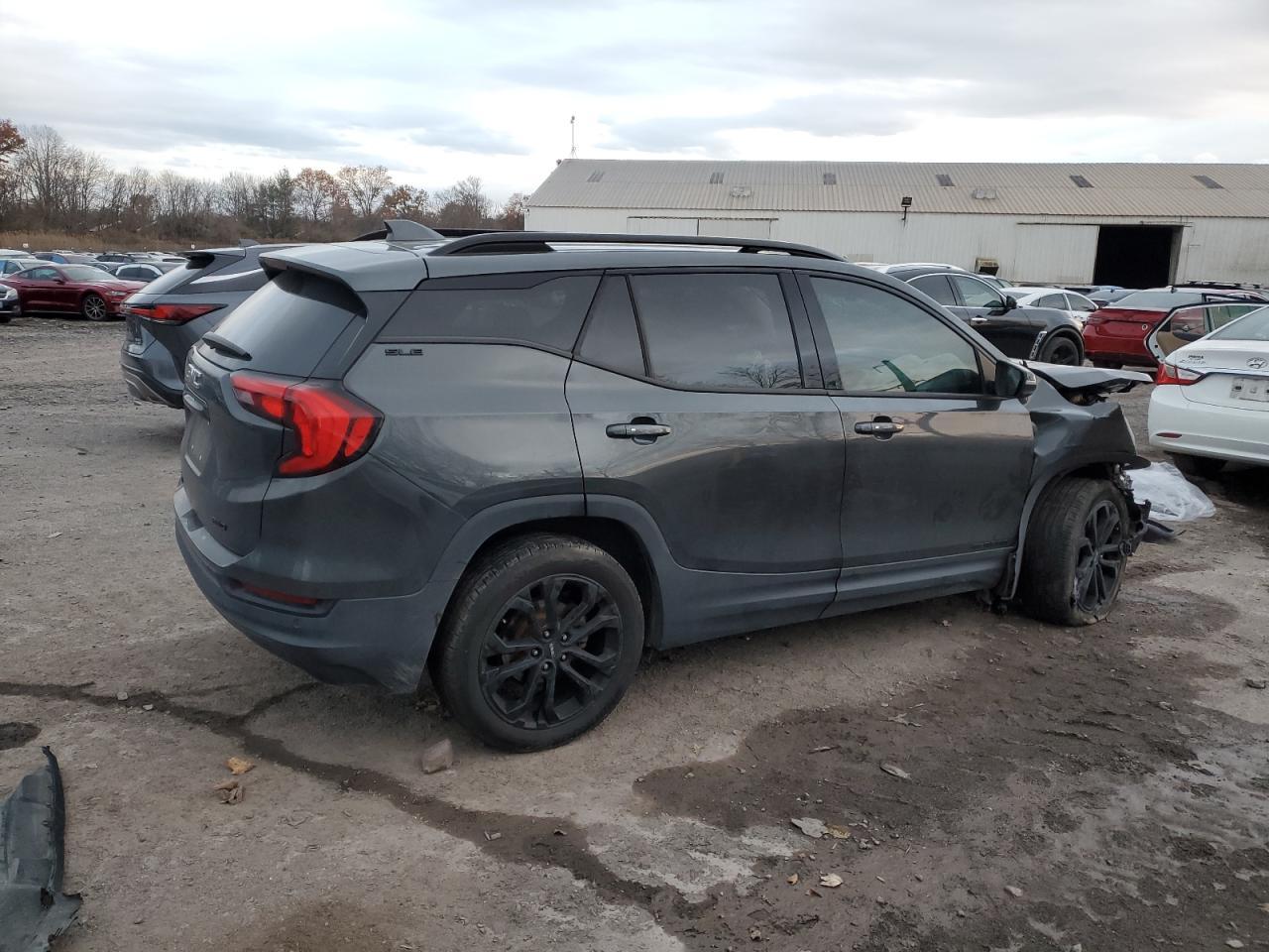 2020 GMC Terrain Sle - Фото 3