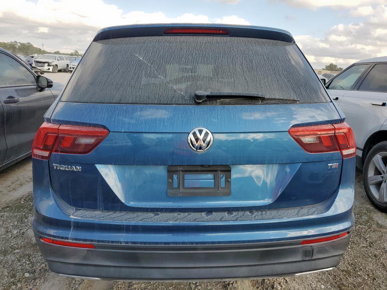 2018 Volkswagen Tiguan - Фото 6