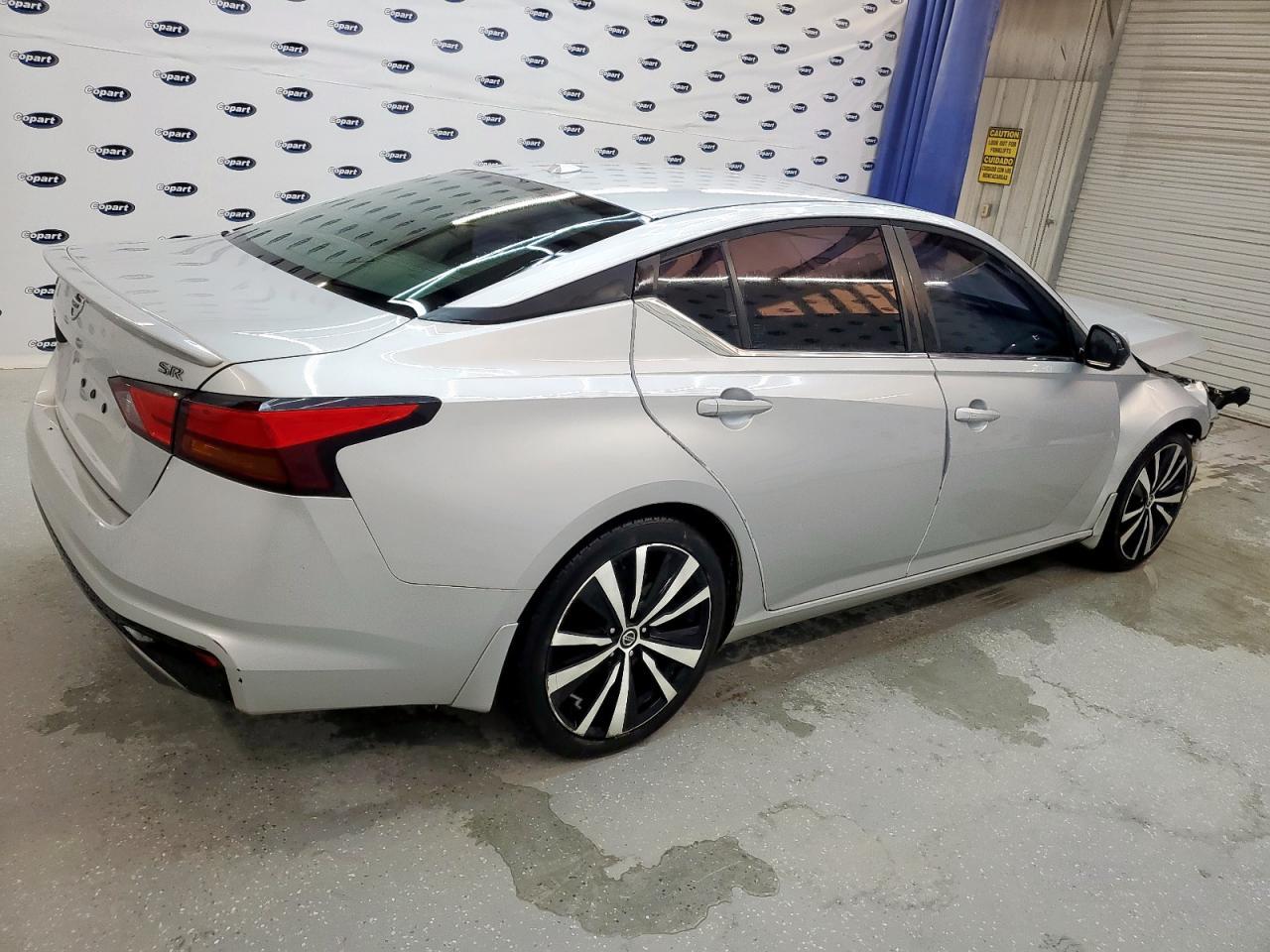 2019 Nissan Altima 2.5 Sr - Image 3