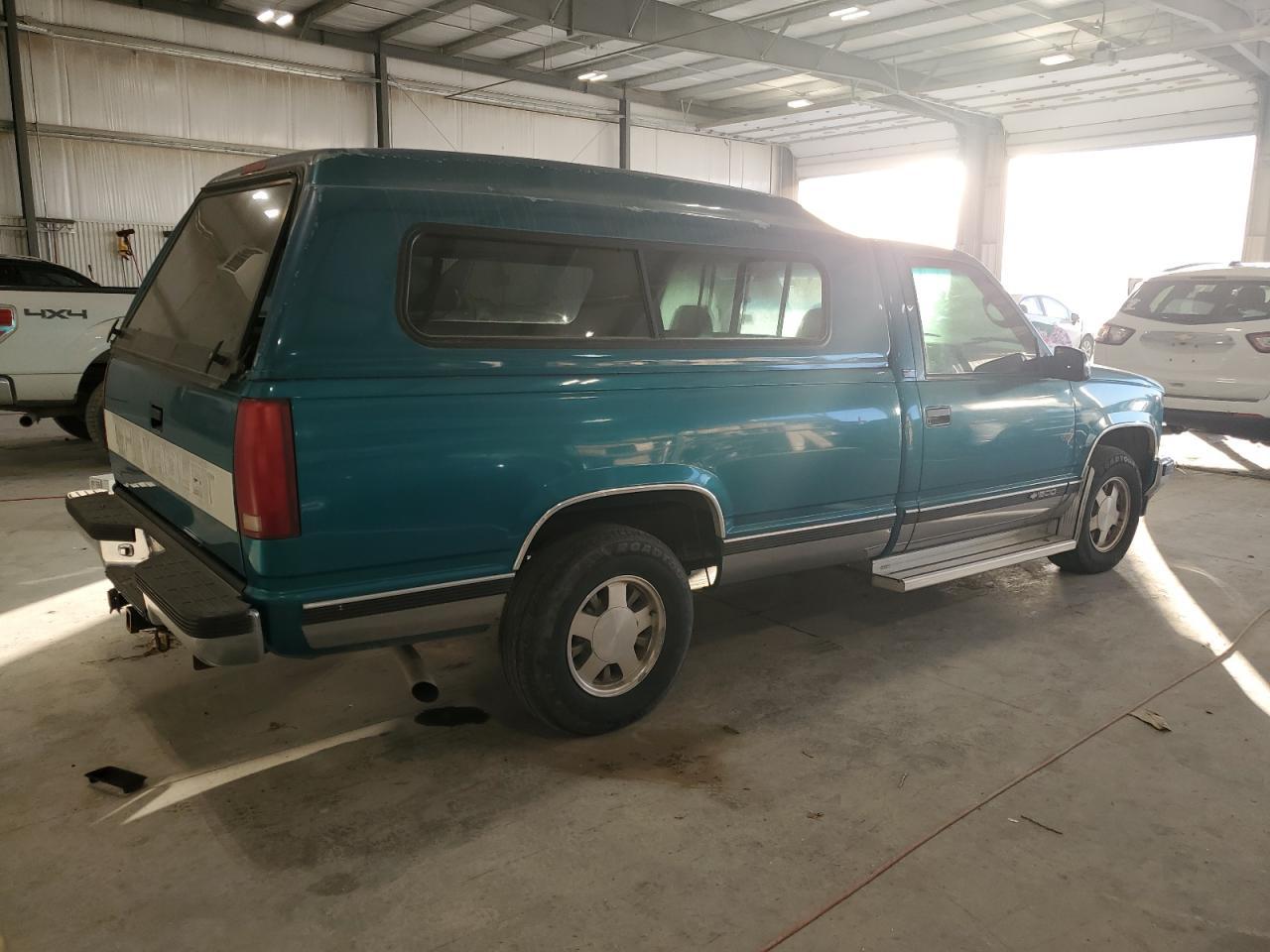 1996 Chevrolet Gmt-400 C1500 - Фото 3