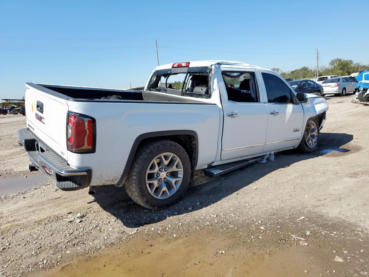2018 GMC Sierra K1500 Slt - Image 3