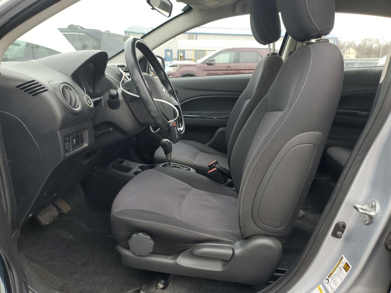 2017 Mitsubishi Mirage Se - Фото 7