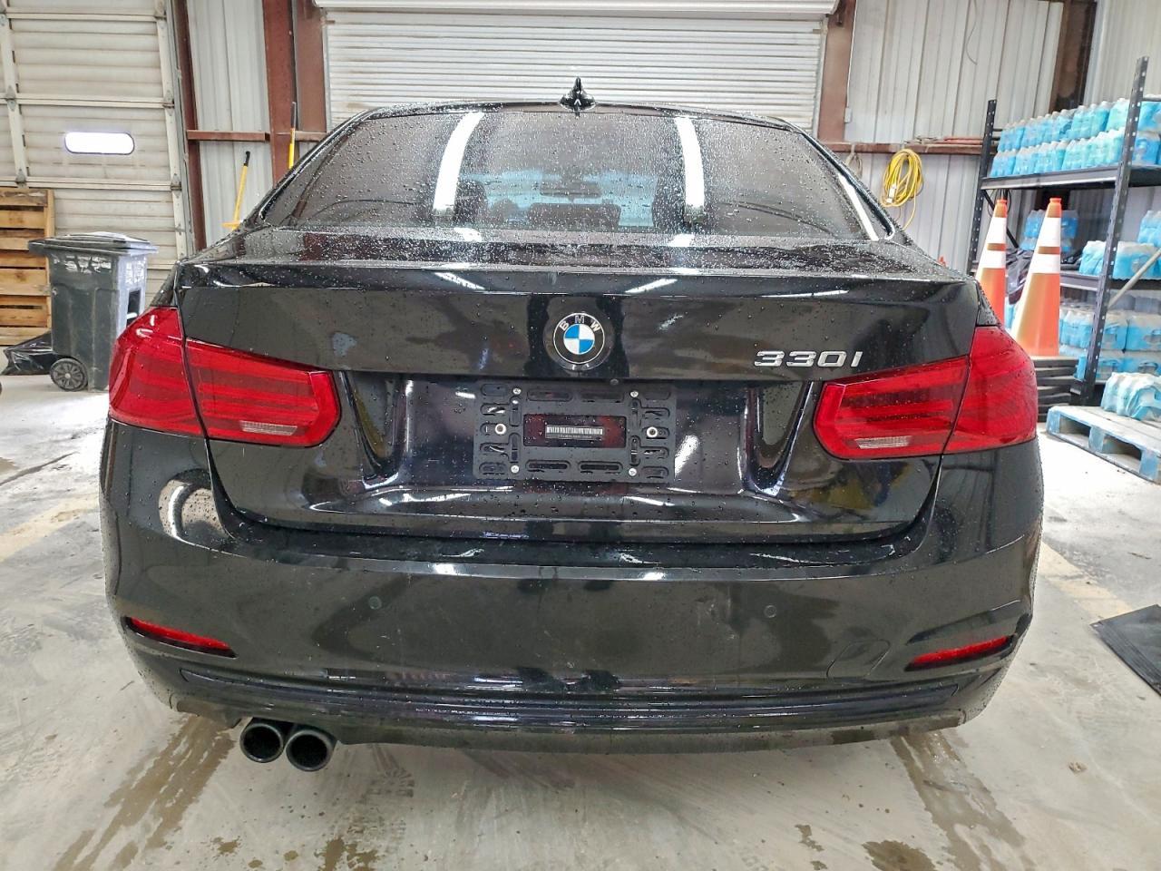 2017 BMW 330 I - Фото 6