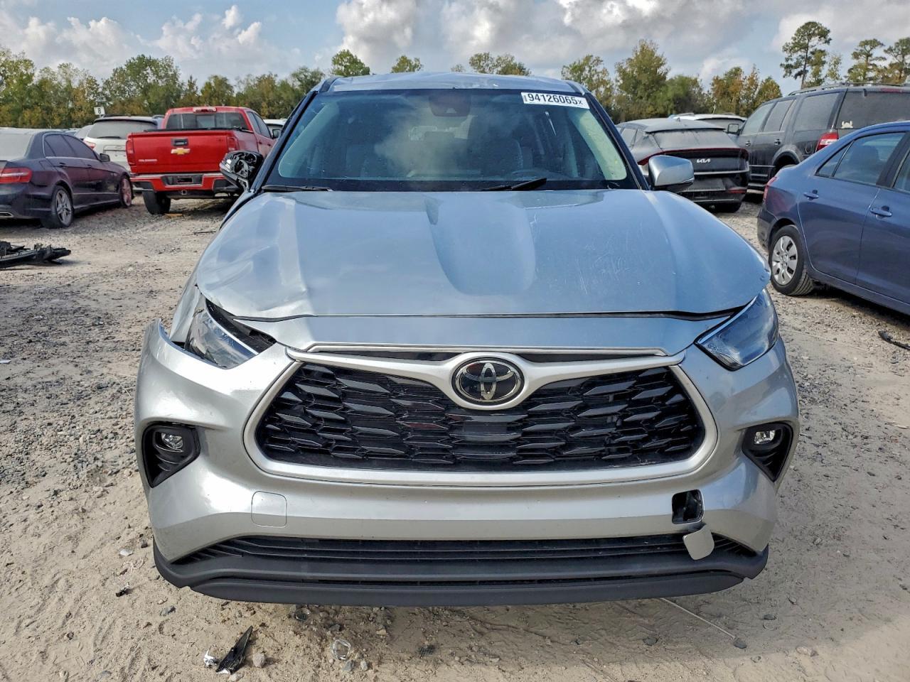 2024 Toyota Highlander Le - Фото 5