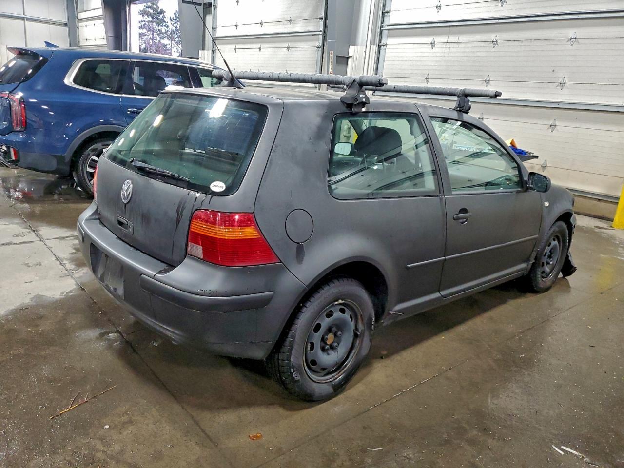 2002 Volkswagen Golf Gl - Image 3