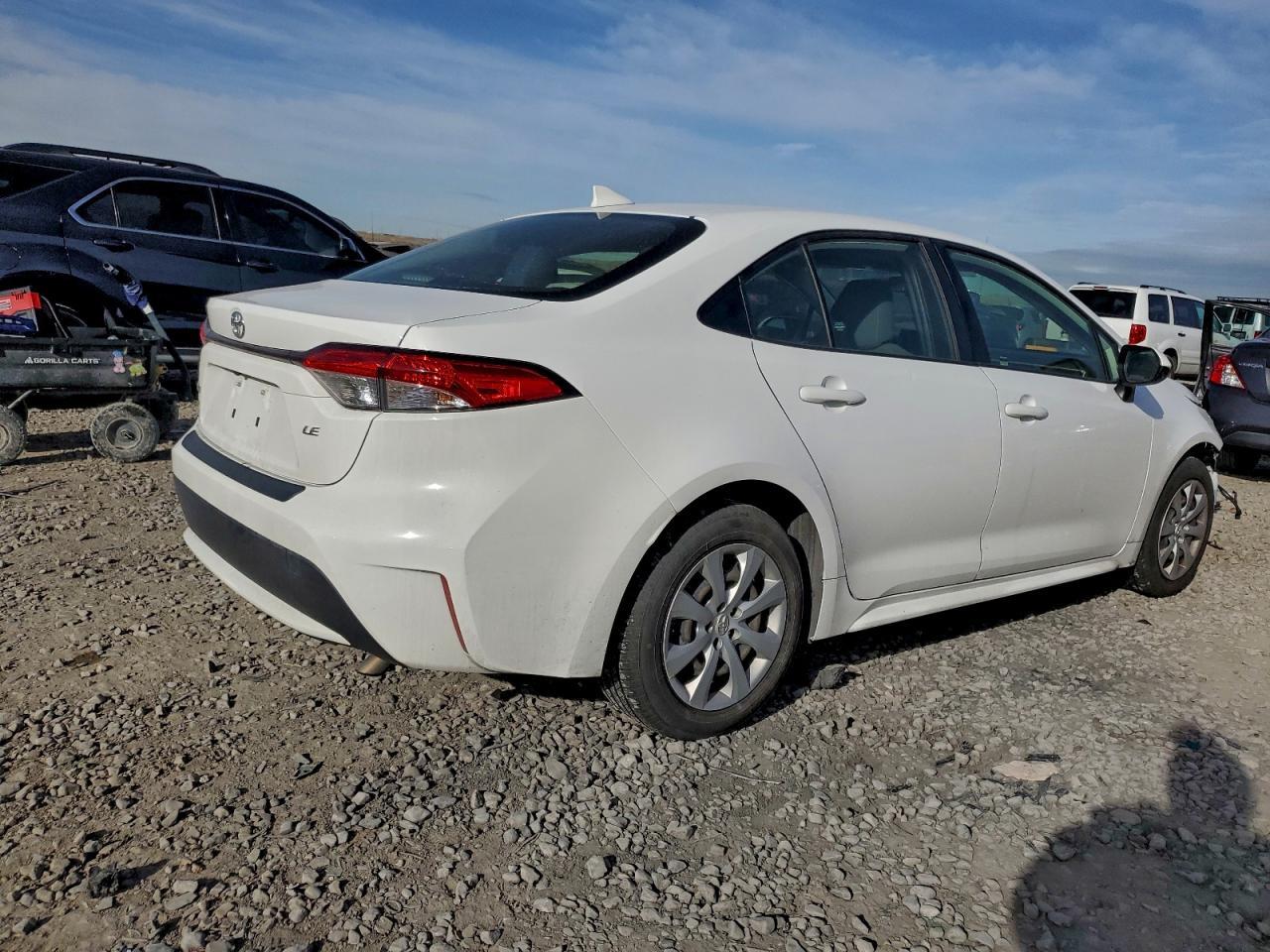 2021 Toyota Corolla Le - Фото 3