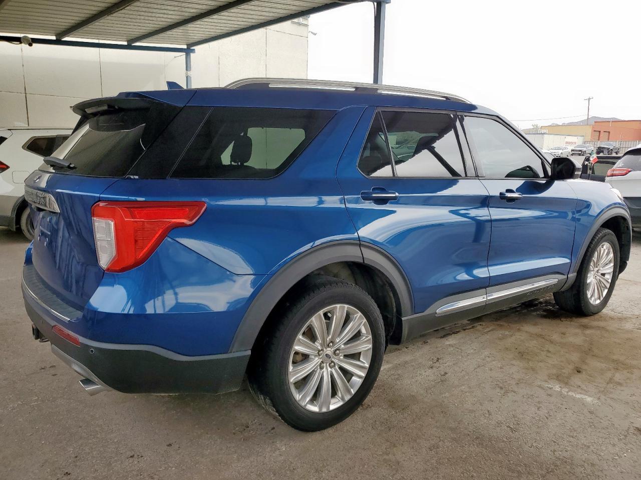 2020 Ford Explorer Limited - Image 3