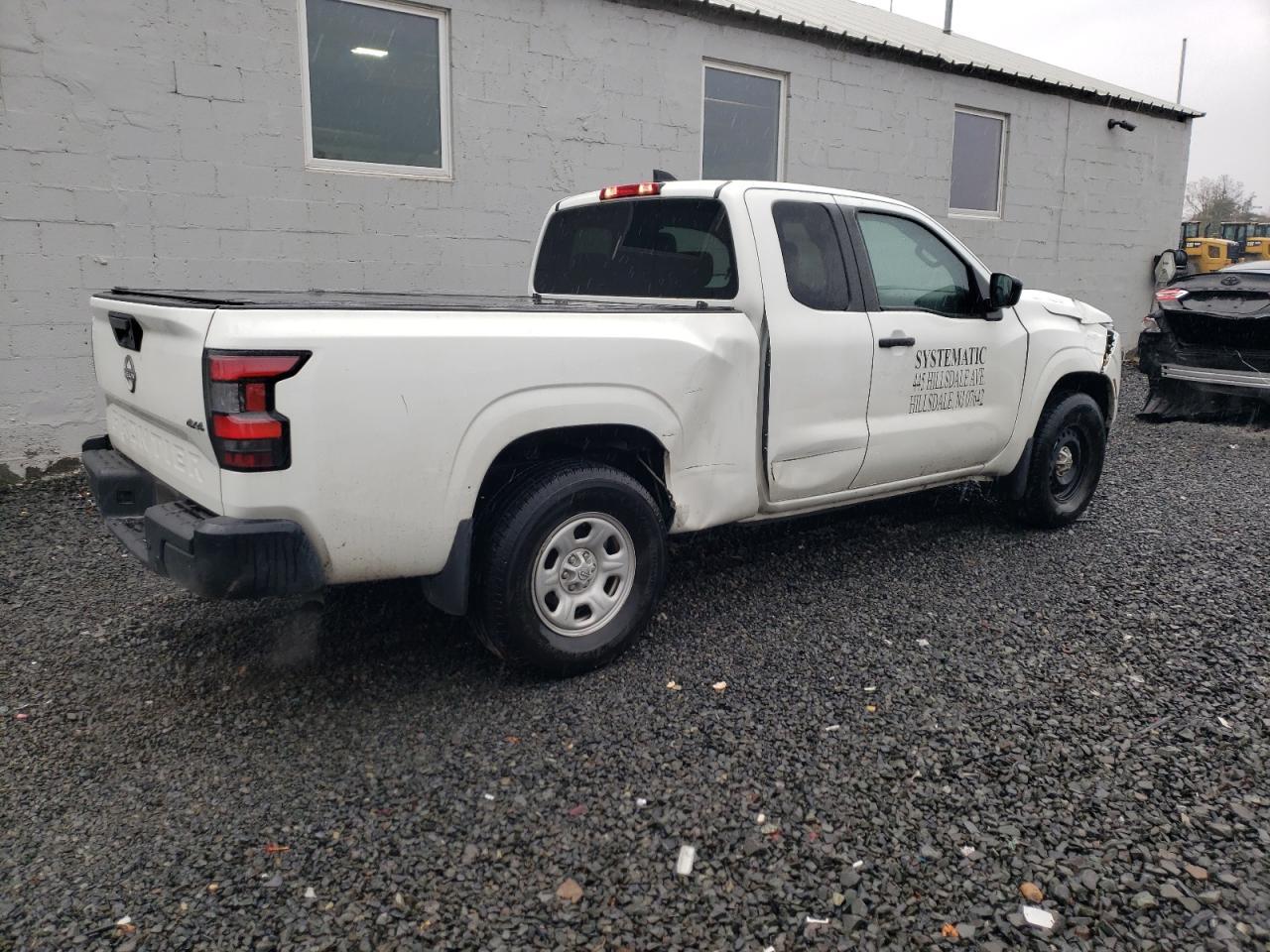 2023 Nissan Frontier S - Image 3