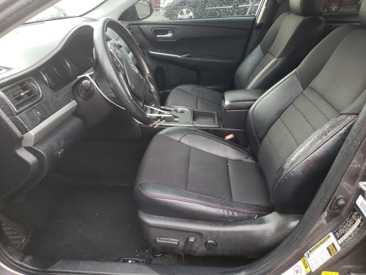 2016 Toyota Camry Le - Фото 7