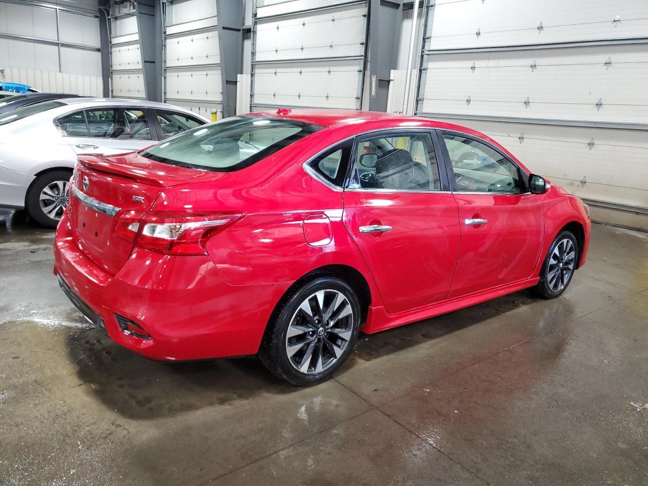 2019 Nissan Sentra S - Фото 3