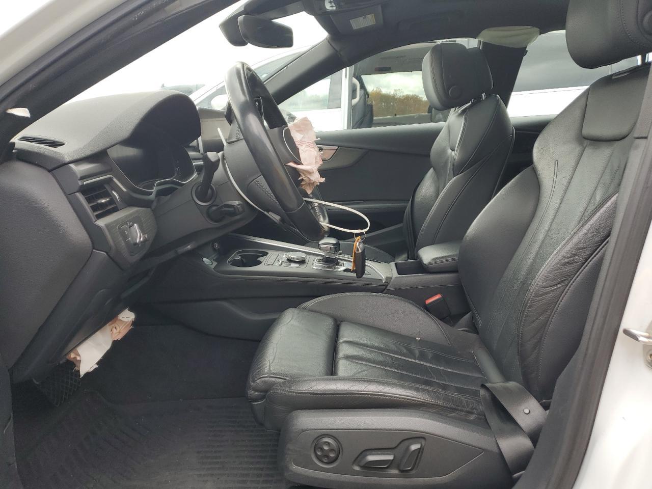 2019 Audi A4 Premium Plus - Фото 7