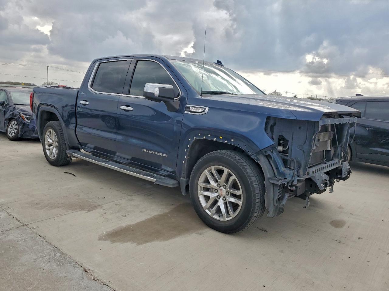 2019 GMC Sierra C1500 Slt - Image 4